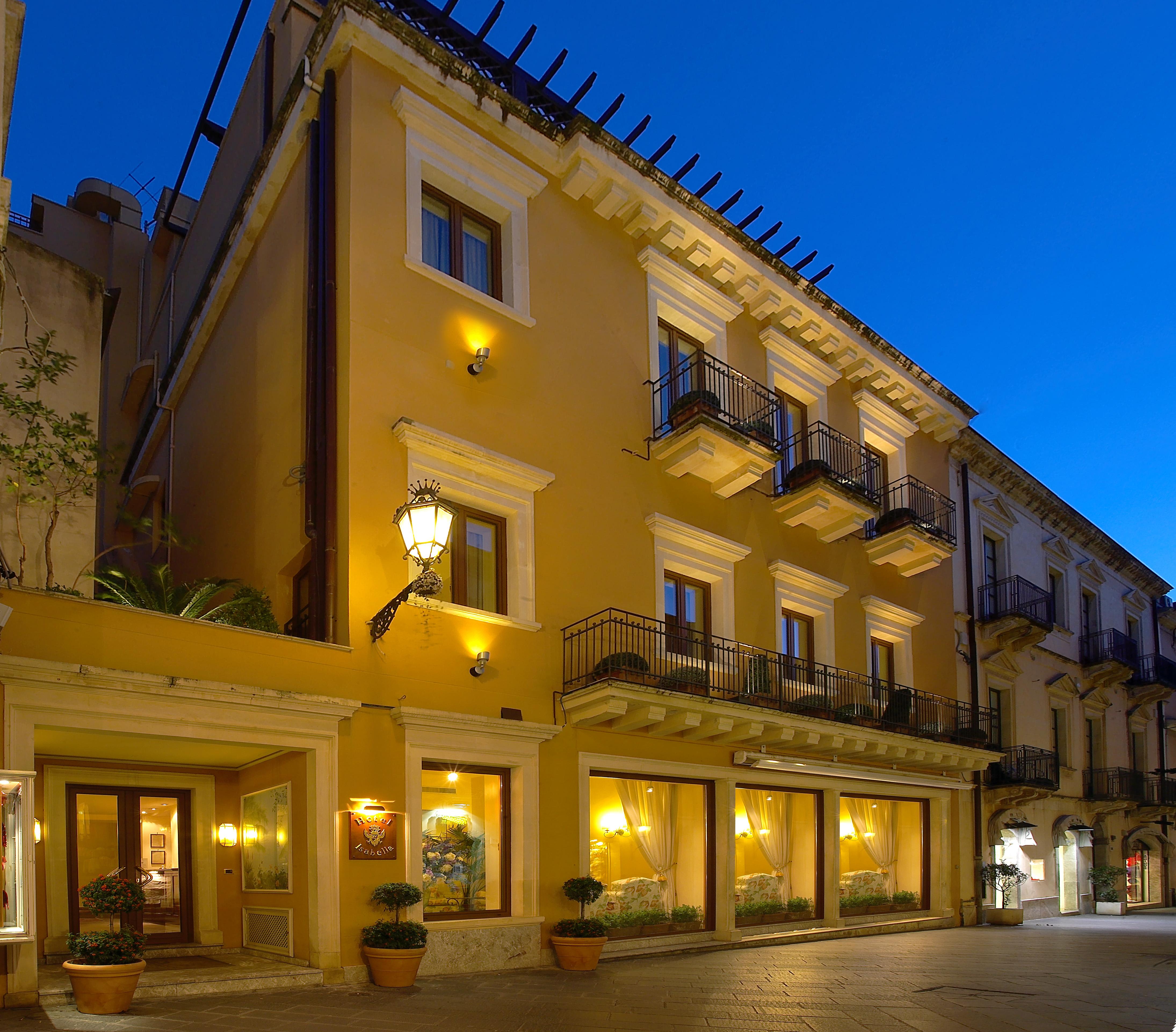 Isabella 3* Taormina